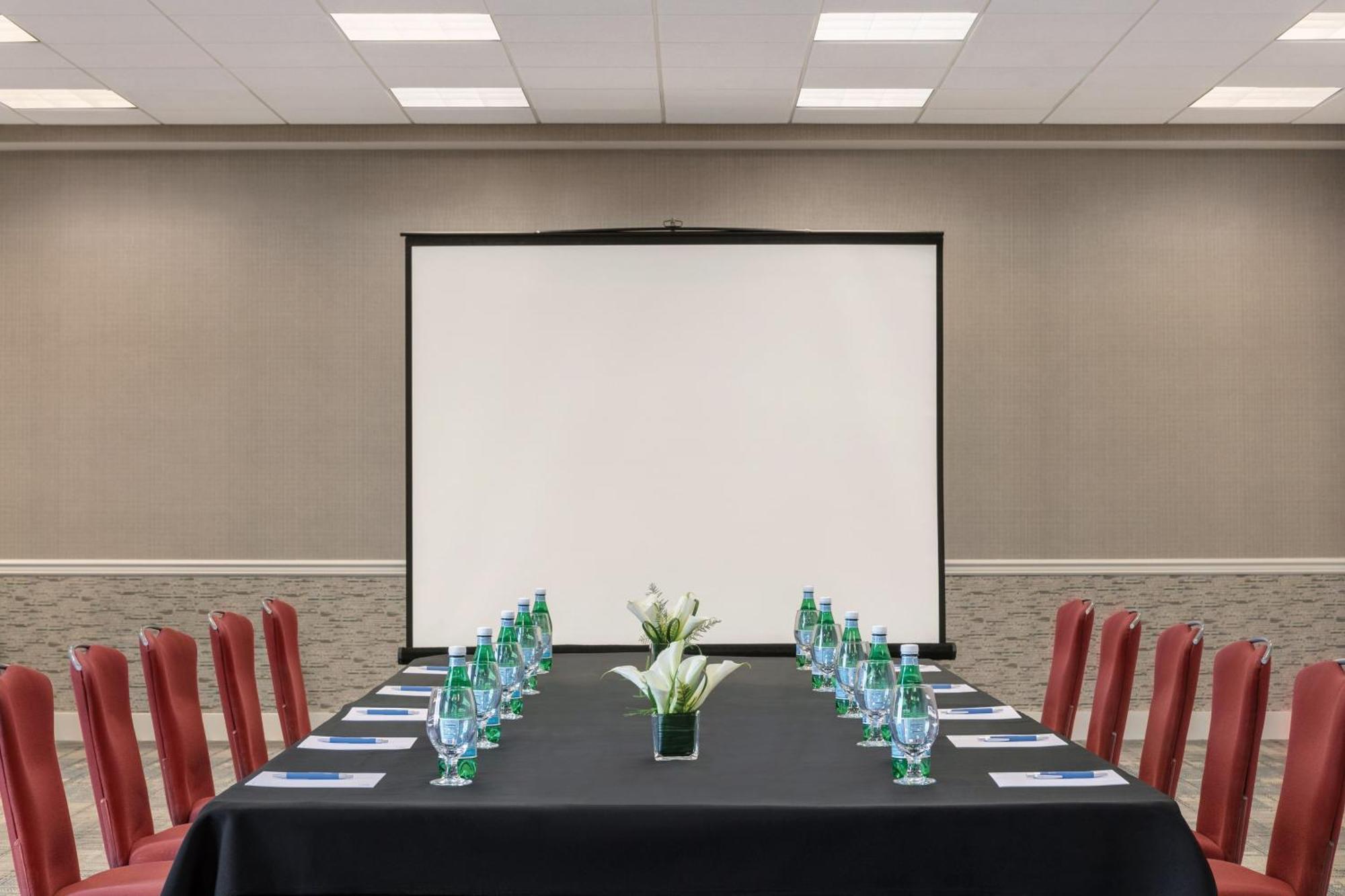 Four Points By Sheraton Sacramento Airport Esterno foto