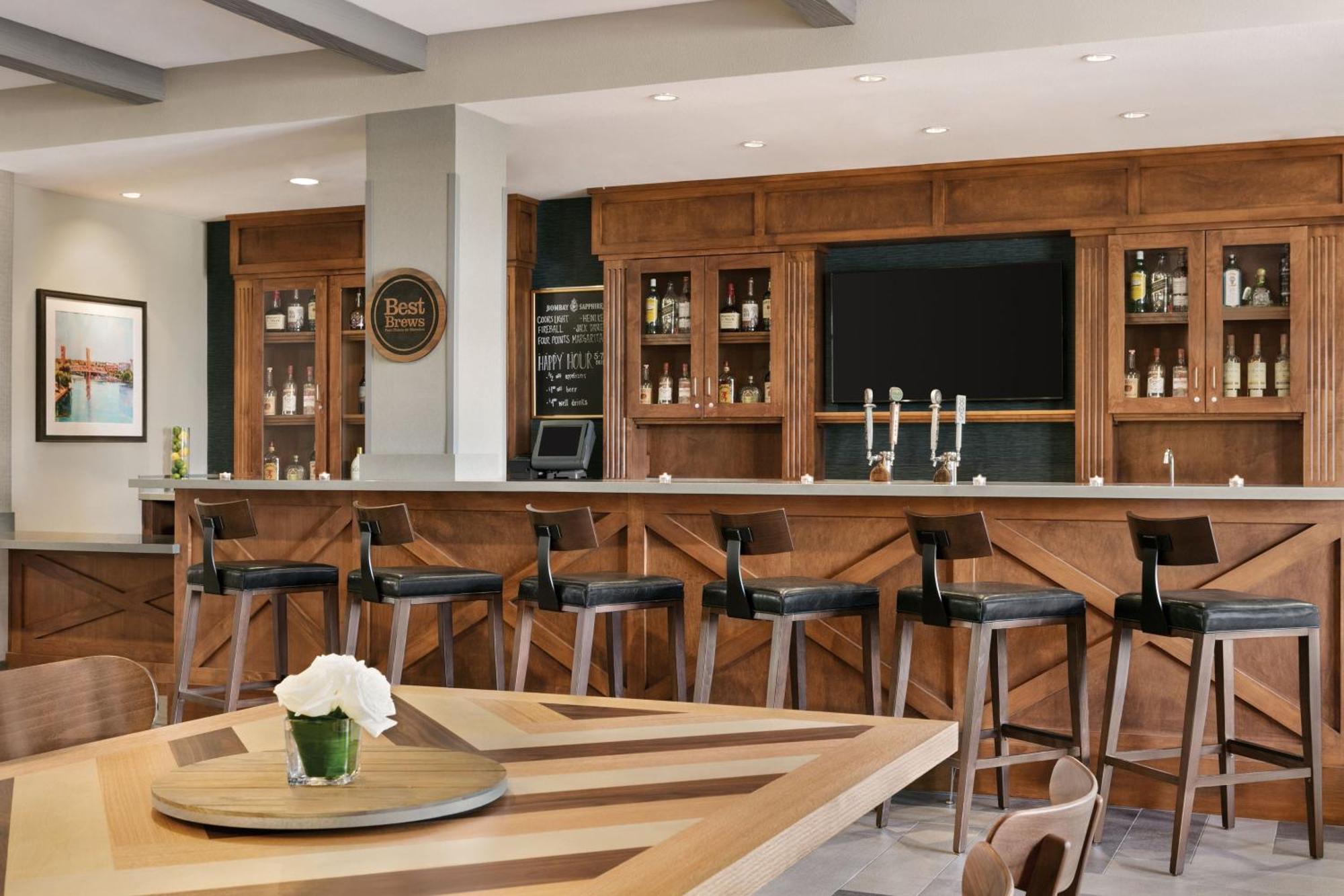 Four Points By Sheraton Sacramento Airport Esterno foto