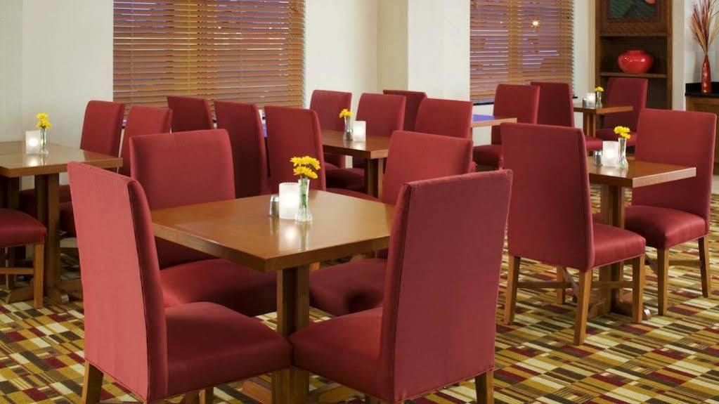 Four Points By Sheraton Sacramento Airport Esterno foto